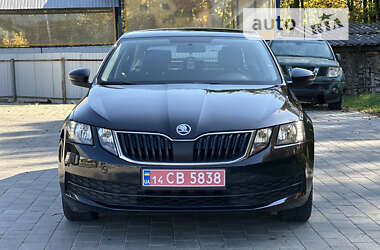 Ліфтбек Skoda Octavia 2018 в Долині