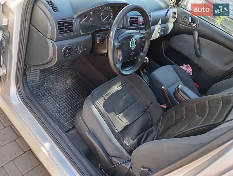 Универсал Skoda Octavia 2004 в Шаргороде