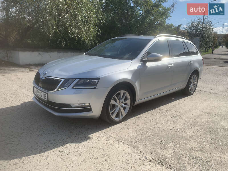 Універсал Skoda Octavia 2018 в Сваляві