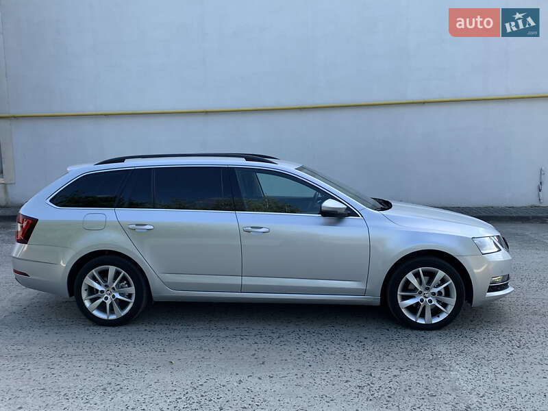 Універсал Skoda Octavia 2018 в Сваляві