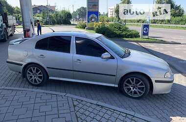 Ліфтбек Skoda Octavia 2002 в Вінниці