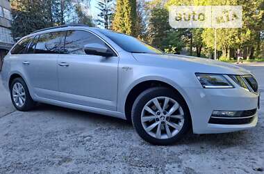 Универсал Skoda Octavia 2018 в Черновцах