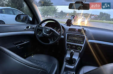 Лифтбек Skoda Octavia 2011 в 