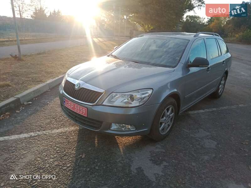 Универсал Skoda Octavia 2011 в Полтаве