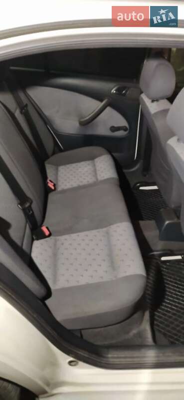 Лифтбек Skoda Octavia 2004 в Брусилове
