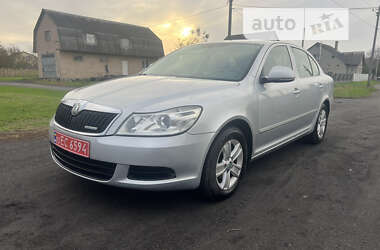 Лифтбек Skoda Octavia 2012 в Ровно