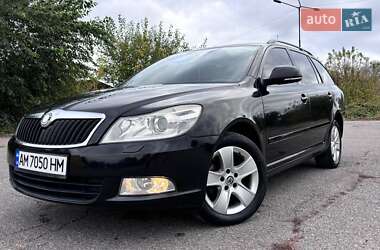 Універсал Skoda Octavia 2009 в Звягелі