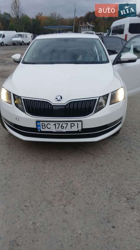Лифтбек Skoda Octavia 2017 в Львове