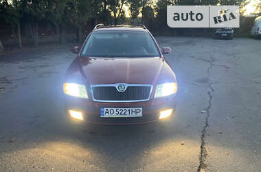 Універсал Skoda Octavia 2008 в Ужгороді