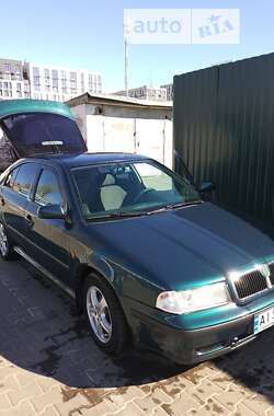 Лифтбек Skoda Octavia 1998 в Киеве