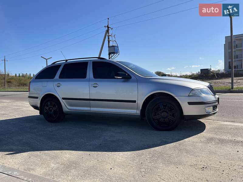 Універсал Skoda Octavia 2006 в Рівному