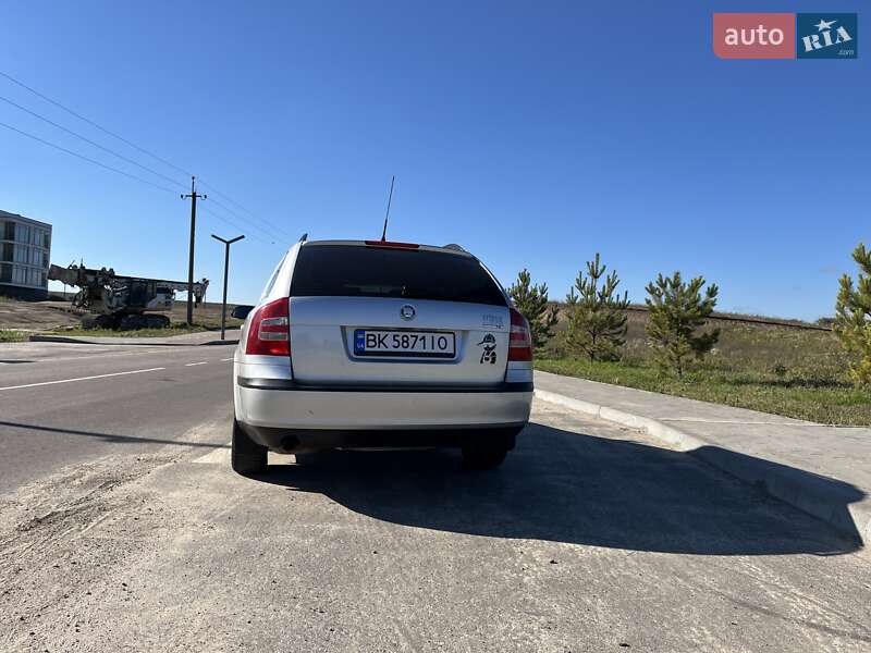 Універсал Skoda Octavia 2006 в Рівному