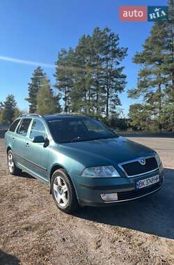 Универсал Skoda Octavia 2005 в Заречном