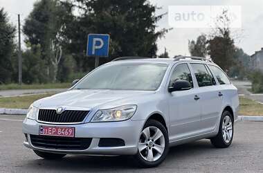 Универсал Skoda Octavia 2009 в Радивилове