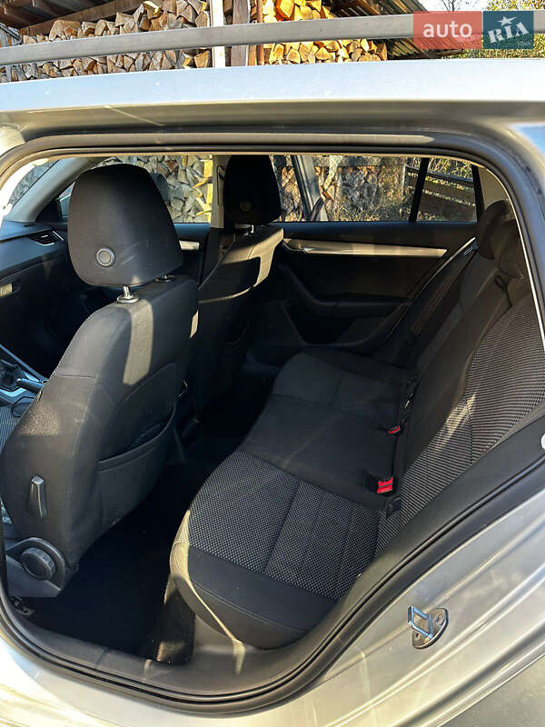 Универсал Skoda Octavia 2014 в Верховине
