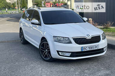 Универсал Skoda Octavia 2013 в Мостиске