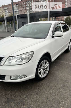 Ліфтбек Skoda Octavia 2011 в Дніпрі