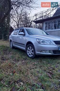 Универсал Skoda Octavia 2011 в 