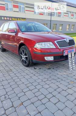 Универсал Skoda Octavia 2008 в Чемеровцах