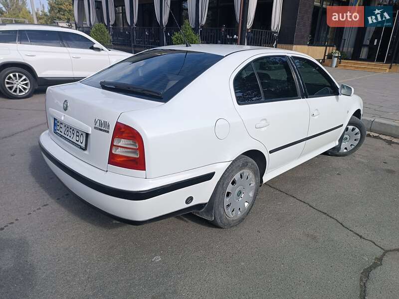 Лифтбек Skoda Octavia 2005 в Николаеве