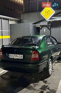 Лифтбек Skoda Octavia 2002 в 