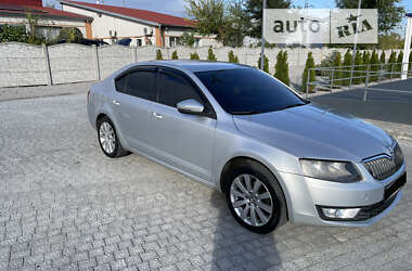 Ліфтбек Skoda Octavia 2013 в Запоріжжі