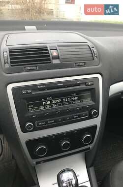 Ліфтбек Skoda Octavia 2010 в 
