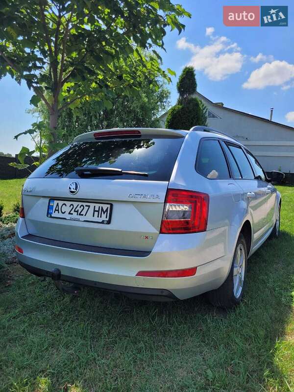 Універсал Skoda Octavia 2015 в Іваничах