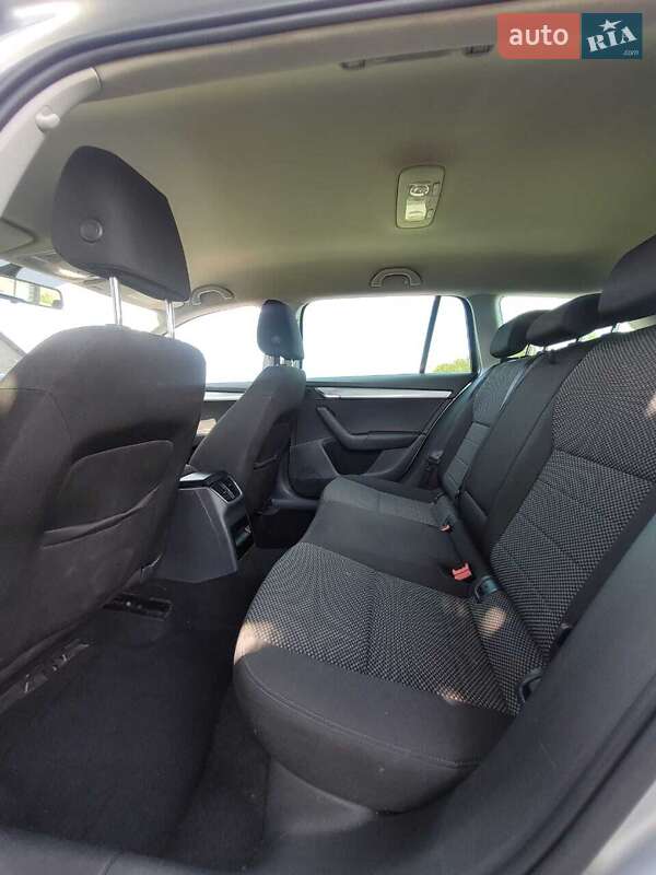 Універсал Skoda Octavia 2015 в Іваничах