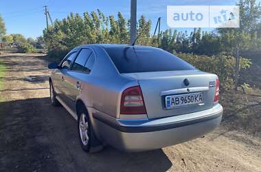 Ліфтбек Skoda Octavia 2002 в Вінниці