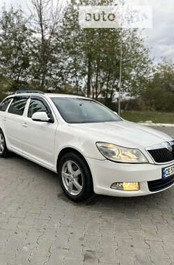 Універсал Skoda Octavia 2009 в Чернівцях