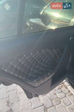 Універсал Skoda Octavia 2002 в 