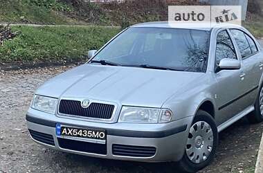 Лифтбек Skoda Octavia 2004 в Черкассах