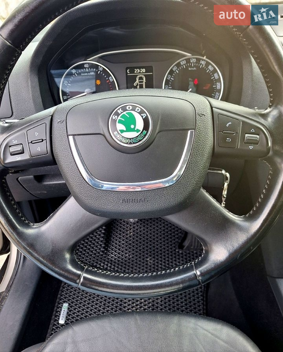 2010 Skoda Octavia - мініатюра 15