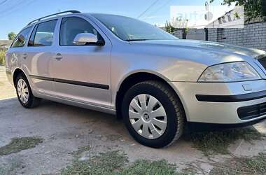 Універсал Skoda Octavia 2007 в Черкасах