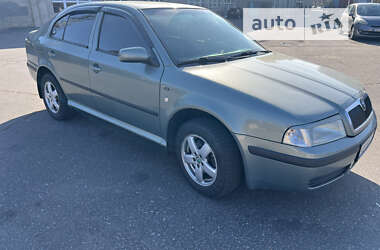 Ліфтбек Skoda Octavia 2002 в Вінниці