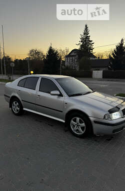 Лифтбек Skoda Octavia 2004 в Ивано-Франковске