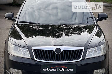 Лифтбек Skoda Octavia 2009 в Николаеве