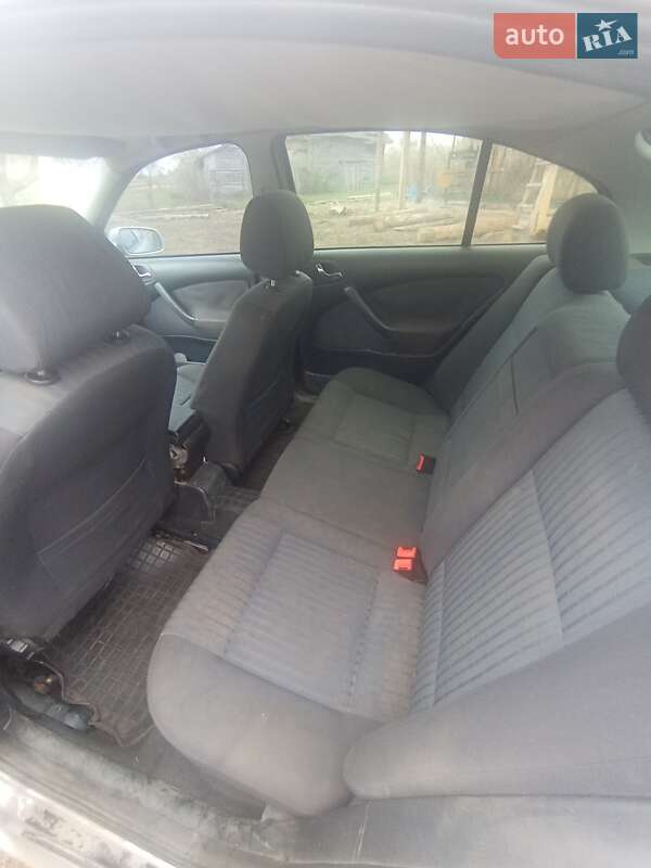 Ліфтбек Skoda Octavia 2006 в Чернігові