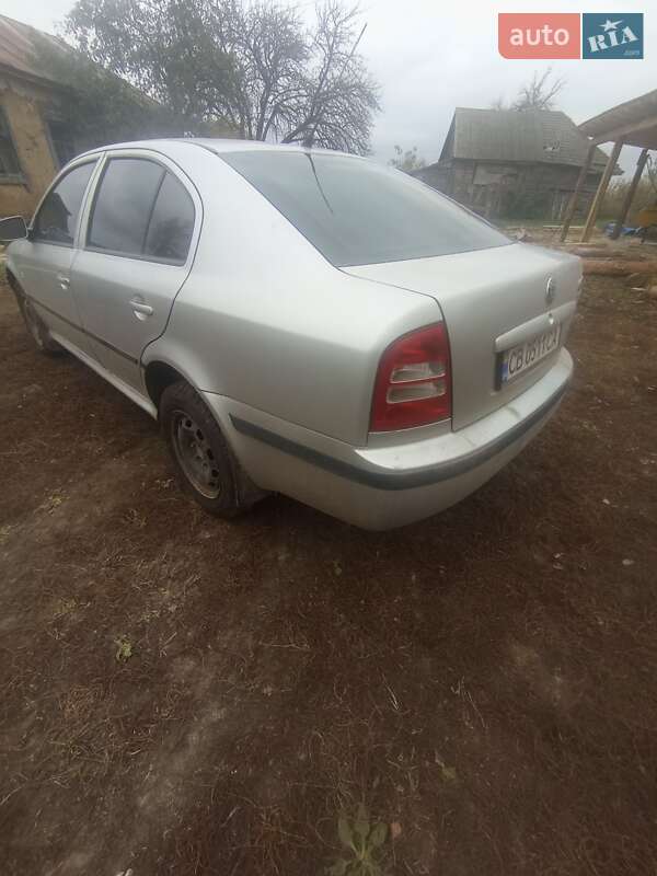 Ліфтбек Skoda Octavia 2006 в Чернігові