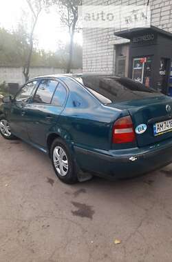 Лифтбек Skoda Octavia 2000 в Житомире