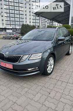 Универсал Skoda Octavia 2017 в Луцке