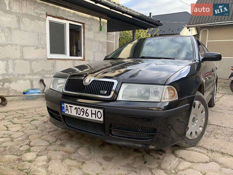 Лифтбек Skoda Octavia 2006 в 