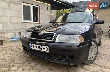 Лифтбек Skoda Octavia 2006 в 