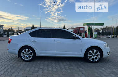 Ліфтбек Skoda Octavia 2015 в Дніпрі