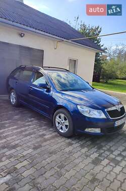 Универсал Skoda Octavia 2011 в 