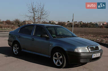 Лифтбек Skoda Octavia 2008 в 