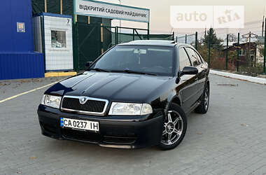 Лифтбек Skoda Octavia 2008 в Умани