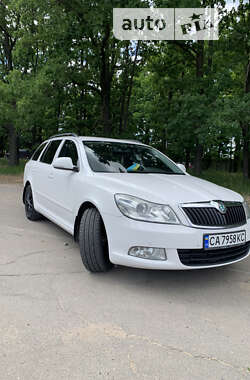 Универсал Skoda Octavia 2012 в Умани