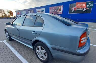 Лифтбек Skoda Octavia 2003 в Тернополе